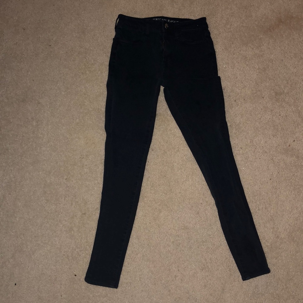 American Eagle black jeans.